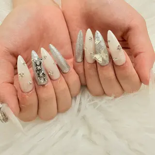 ネイル ViViChi 梨帆のネイルデザイン