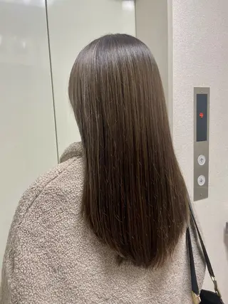 ロング カミヤマ リョウマのヘアスタイル