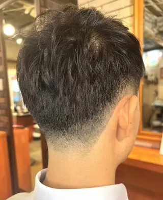 ショート カラー flencia 丸 和博|カットのヘアスタイル