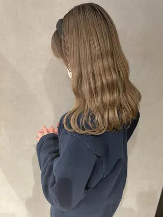 セミロング カラー coco♡ 韓国hairのヘアスタイル