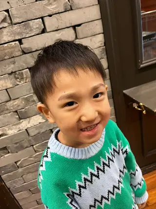 キッズ Tommy ✂︎✂︎のヘアスタイル