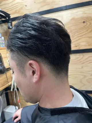 ショート カラー パーマ ヘアアレンジ メンズ キッズ ネイル マツエク・マツパ アイブロウ 久木原 ゆりのヘアスタイル
