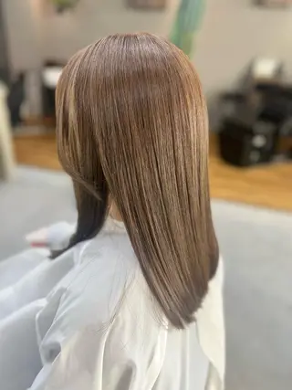 セミロング カラー THE PARK キシオカのヘアスタイル