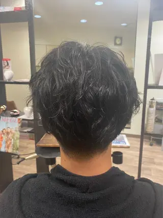 パーマ メンズ ラゾアミスタ🕊 さとう ななほのネイルデザイン