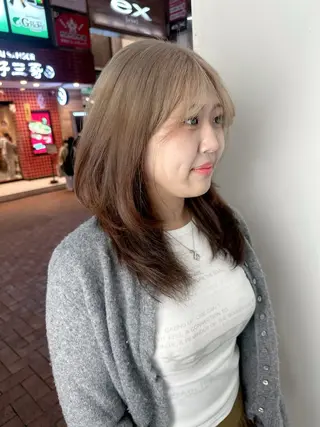 ロング 韓国ヘアメンズ・レデ ィース特化ミクのヘアスタイル