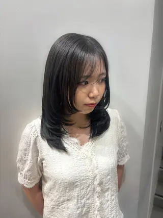 ミディアム カラー Misaki 🍒のヘアスタイル