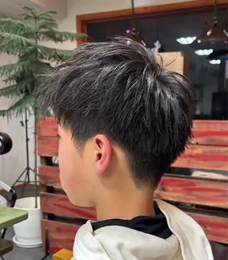 メンズ 志岐 彩香のヘアスタイル