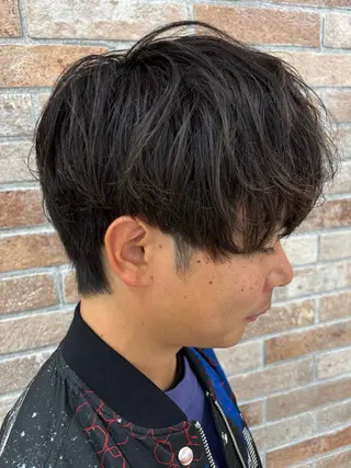 メンズ メンズ特化パーマ職人 黒川真伍のヘアスタイル