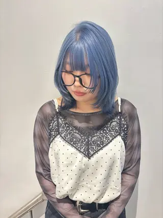 ミディアム 鍋嶋 涼香のヘアスタイル