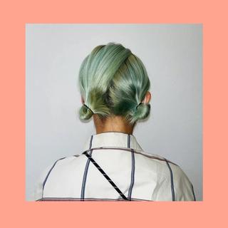 ミディアム 💖 紫咲💖のヘアスタイル