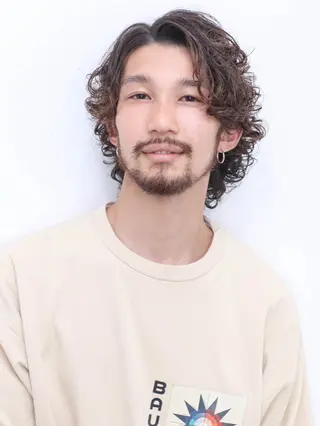 メンズ THE USUAL ユージュアルのヘアスタイル