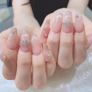 ネイル Queen's ゆなのネイルデザイン