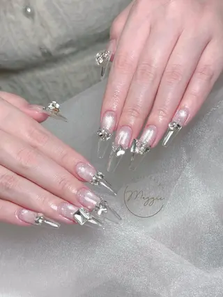 ネイル Maggie Nail🦩のネイルデザイン