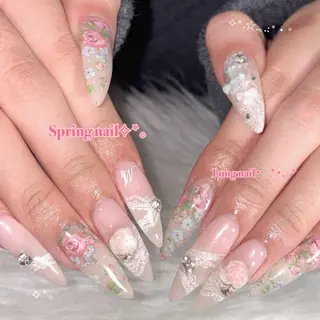 ネイル LAVISH 大和店 🤱子連れ大歓迎のネイルデザイン