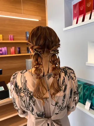 ロング ヘアアレンジ 🎀透明感カラー /ケアブリーチ🎀のヘアスタイル
