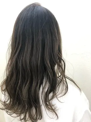 セミロング ZAZA ASAMIのヘアスタイル
