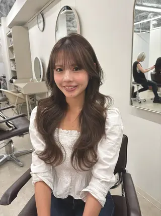 ミディアム カラー hachiyama rinaのヘアスタイル