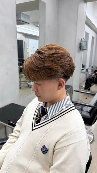 カラー メンズ 田中 辰弥のヘアスタイル