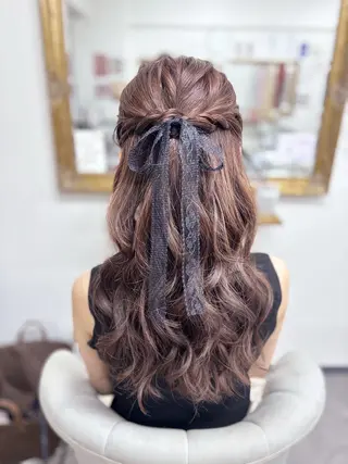 セミロング ヘアアレンジ ⭐︎moe 【ヘアメイク🧸】のヘアスタイル