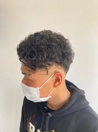 パーマ メンズ 田村 瑠袈のヘアスタイル