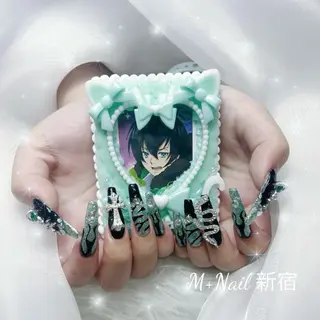 ロング M+Nail 新宿のネイルデザイン