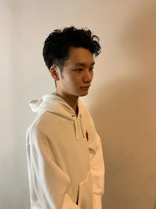 ミディアム パーマ メンズ 田中 千恩のヘアスタイル