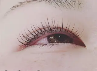 マツエク・マツパ 岩本真美 eyelashのマツエク・マツパデザイン