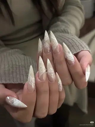 ネイル Dyo Nail_Royalのネイルデザイン