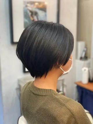 ショート 逗子葉山 ナオイカイラのヘアスタイル