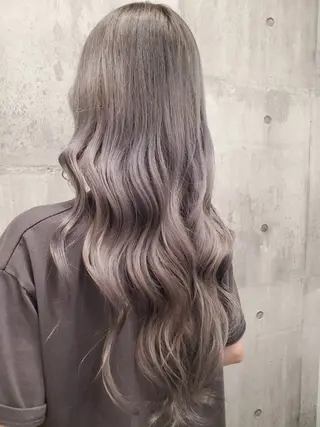 カラー ma hiのヘアスタイル