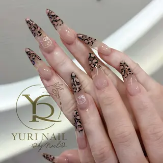 ネイル YURI Nail NARITAのネイルデザイン