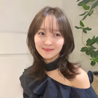 ミディアム カラー SAKI 新宿のヘアスタイル