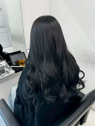 ロング ⚜️バレイヤージュの 小池柚葉⚜️のヘアスタイル