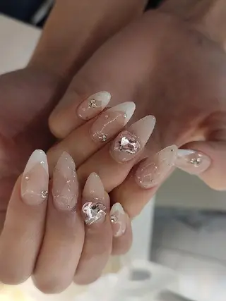 ネイル RUNWAY のネイルデザイン