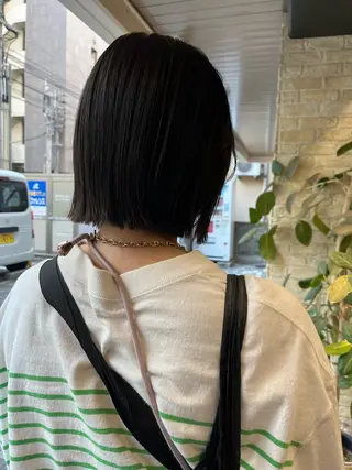 ショート 河上 麻衣/白髪ぼかしのヘアスタイル