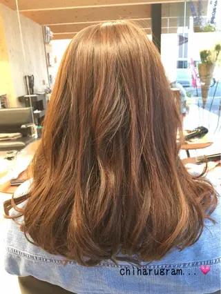 ミディアム c& ちはるのヘアスタイル