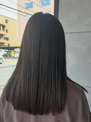 ロング 盛本 彩乃のヘアスタイル