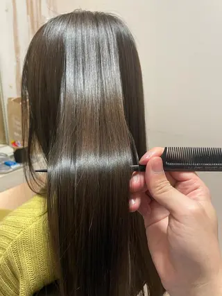 ロング 加留部 節のヘアスタイル