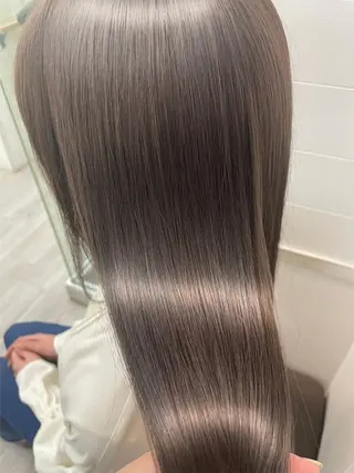 ロング カラー パーマ 【ヘアケア特化型】 newi天王寺のヘアスタイル