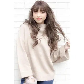 ロング EIGHT plum TOKIOリミテッドのヘアスタイル