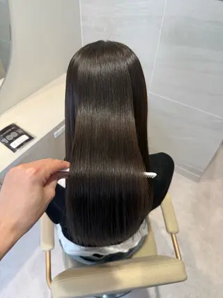 ロング カラー 透明感カラー🌿 グレージュ🐺陽介のヘアスタイル