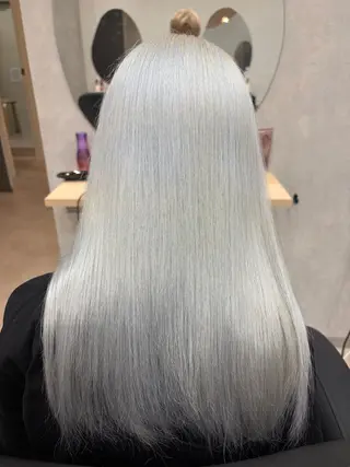 ロング カラー 中司 優樹のヘアスタイル