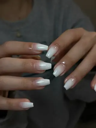 ネイル D.d nail Shiori🌼🌈のネイルデザイン