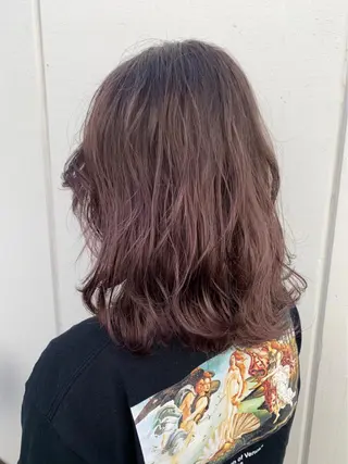 カラー 高梨 里穂のヘアスタイル