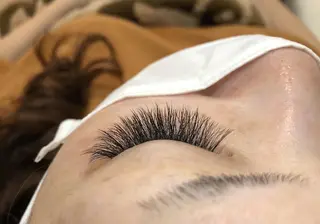 マツエク・マツパ アイラッシュサロン ナチュラリスの眉毛・アイブロウイメージ