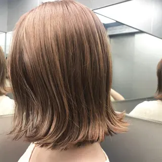 ショート カラー やまさきえりこ ニュアンスパーマのヘアスタイル