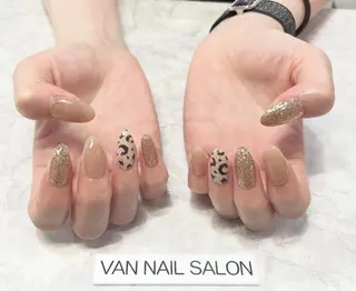 ネイル Van Nail Salonのネイルデザイン