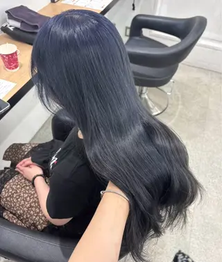 ロング miku/ラベンダー 透明感カラー🪻❤︎のヘアスタイル