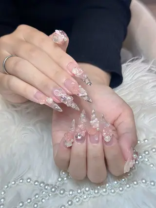ネイル Eli Muse 新宿ネイルのネイルデザイン