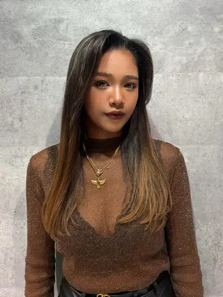セミロング Fox Niinaのヘアスタイル